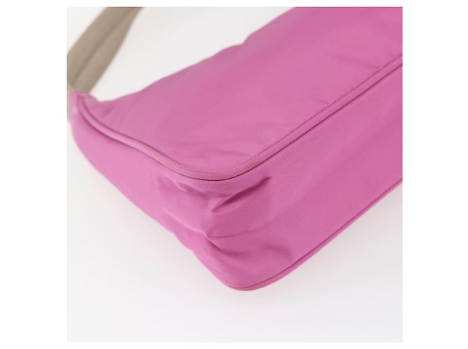 Pochette in nylon PRADA rosa Auth 170906 - vista 13