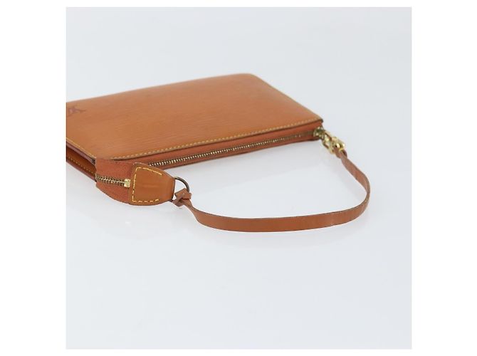 LOUIS VUITTON Epi Pochette Accesorios Pouch Zipangu Oro M52948 LV Auth 171803 - vista 7