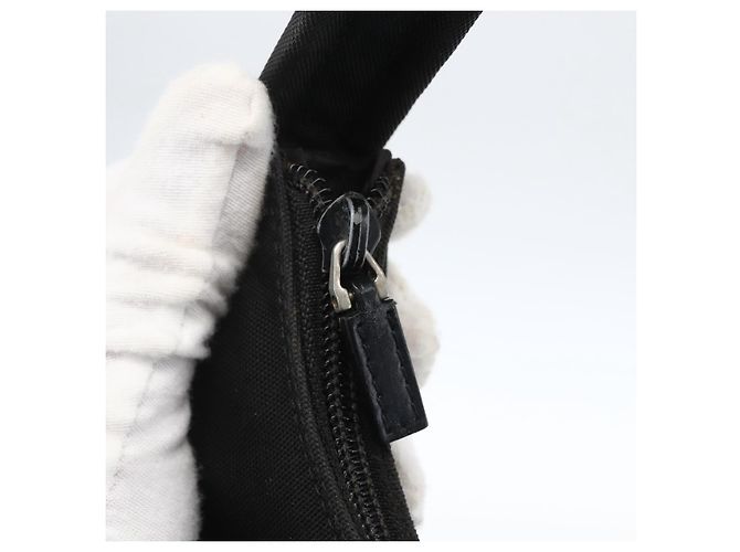 Borsa a mano GUCCI in nylon nero argento 001 3386 Auth bs33224 - vista 14