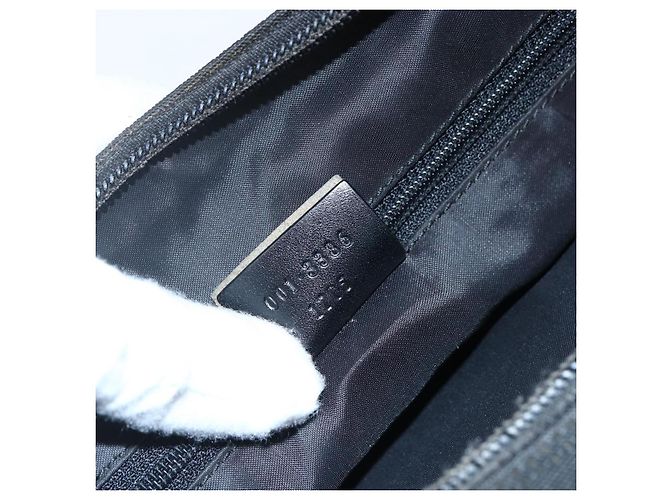 Borsa a mano GUCCI in nylon nero argento 001 3386 Auth bs33224 - vista 22