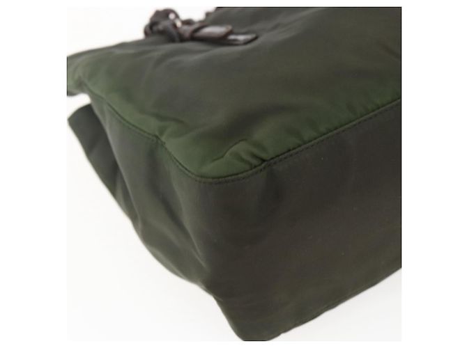 Borsa a Spalla PRADA in Nylon, Plastica e Pelle Khaki Auth ti3739 Cachi - vista 13