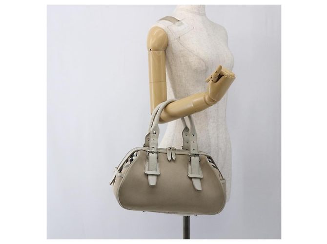 Bolsa de mão em lona bege com estampa Nova Check Burberry prata autêntica BA10799 - vista 20