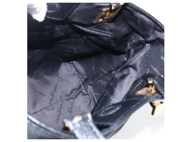 Borsa Tote Salvatore Ferragamo in tela nera e oro Auth bs33228 Nero D'oro - vista 16