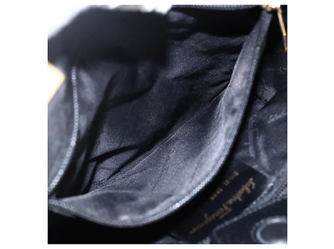 Borsa Tote Salvatore Ferragamo in tela nera e oro Auth bs33228 Nero D'oro - vista 21