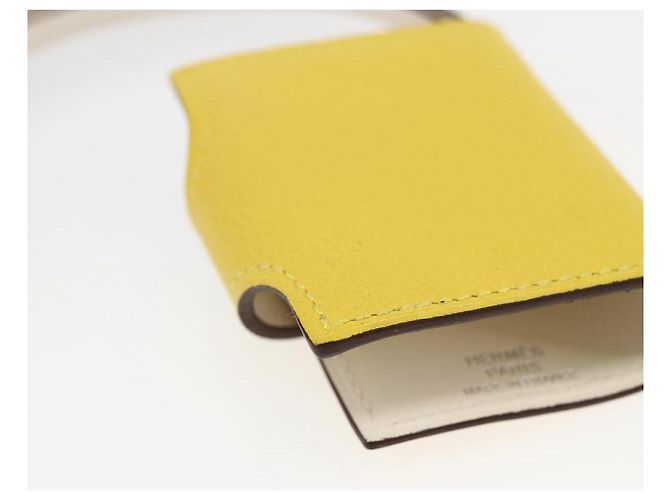 Hermès HERMES Ulysse Nano Bag Charm Pelle Gialla Auth 168248M Giallo - vista 11