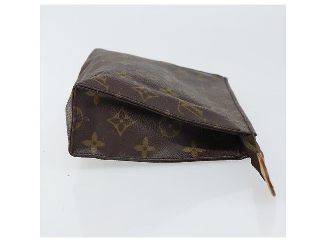 LOUIS VUITTON Poche Toilette Monogram 19 Pouch M47544 LV Auth ep13042 Monogramma - vista 3