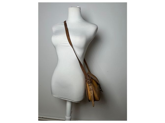 Vintage Loewe Anagram Leder Umhängetasche Braun Kamel - Ansicht 4