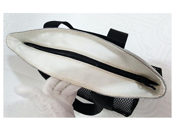 Coco rain Chanel borsa a spalla linea Sport nera in rete Nero - vista 5