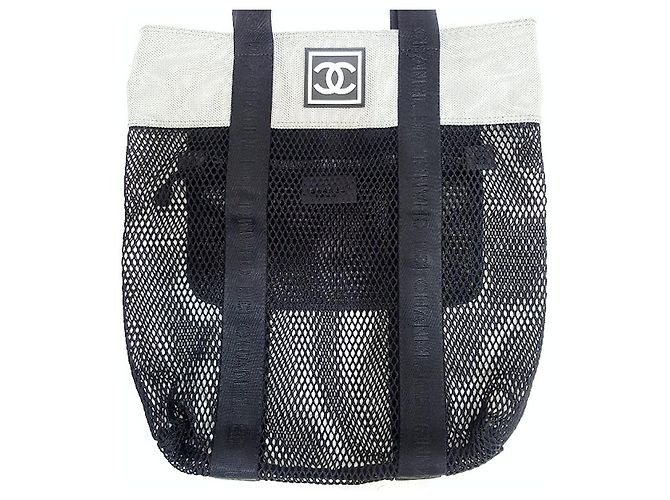 Coco rain Chanel borsa a spalla linea Sport nera in rete Nero - vista 7