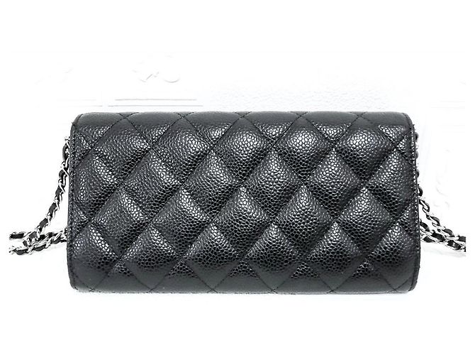 Chanel Zeitlose gesteppte Geldbörse mit Gussetklappe Schwarz - Ansicht 7