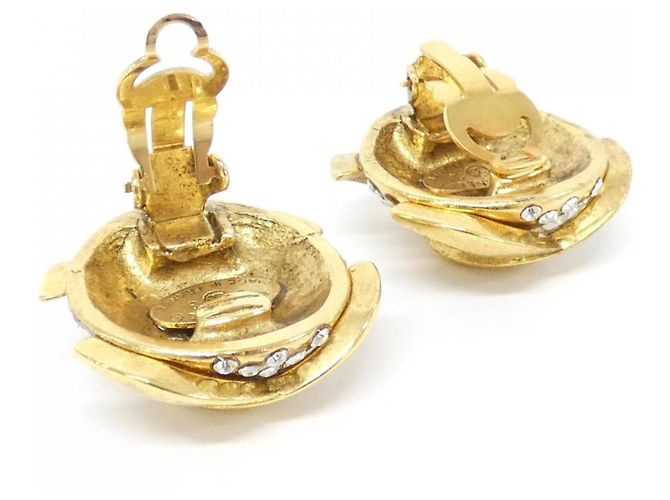 Orecchini a clip chiari e dorati di Chanel D'oro - vista 6