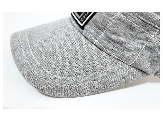 Visiera Chanel Sports Line Grigia in Cotone Grigio - vista 9