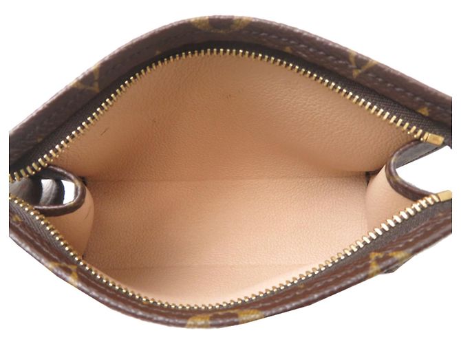 Pochette Toilette 15 Louis Vuitton Marrone - vista 5