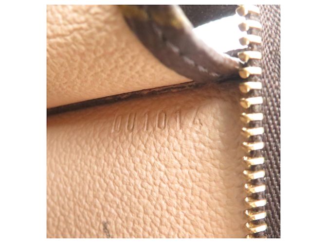 Pochette Toilette 15 Louis Vuitton Marrone - vista 7