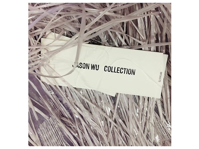 Vestido de cóctel con flecos lavanda de la colección Jason Wu - vista 5