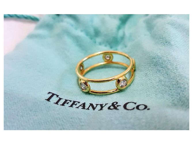 Elsa Peretti Anello 5 diamanti By the Yard in oro giallo 18k Tiffany & Co - vista 7