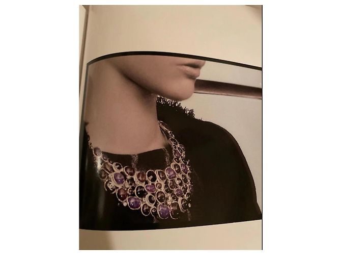 Collana Statement Bib Gripoix con CC in Cristalli Neri Rara Chanel 08A Nero Argento Metallico Silver hardware - vista 6