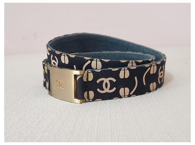 Cintura Chanel Clover CC Blu Navy Denim Oro Gold hardware - vista 6