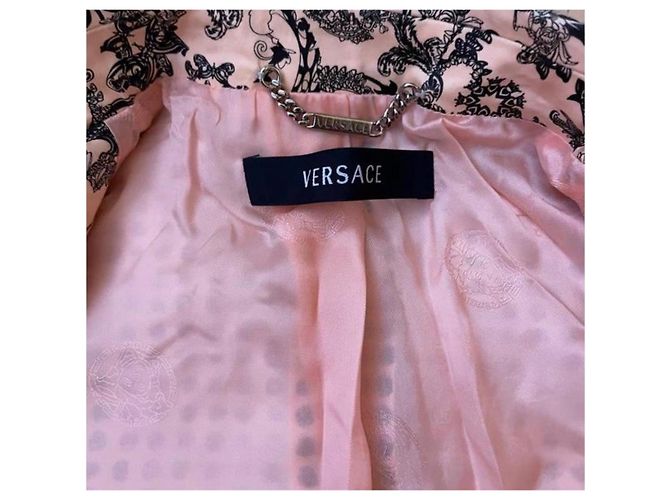 Completo Blazer e Gonna Barocco Rosa Nero Versace - vista 2