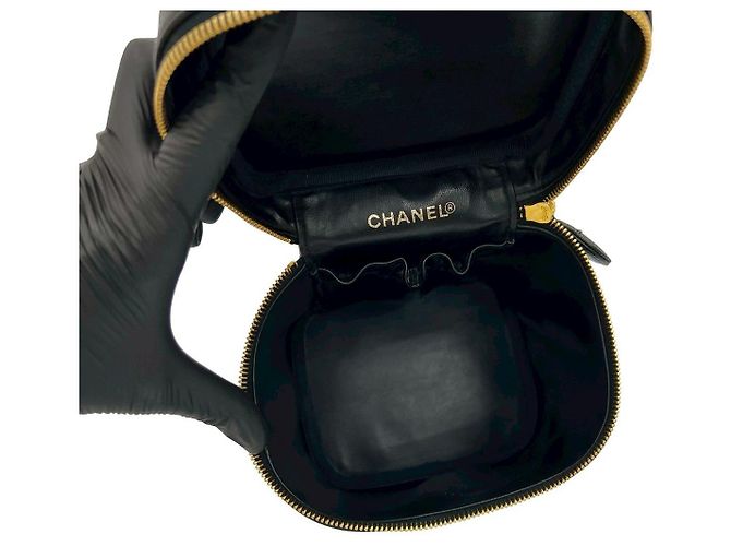 Borsa a mano in pelle di caviale Chanel Coco Mark Nero - vista 10