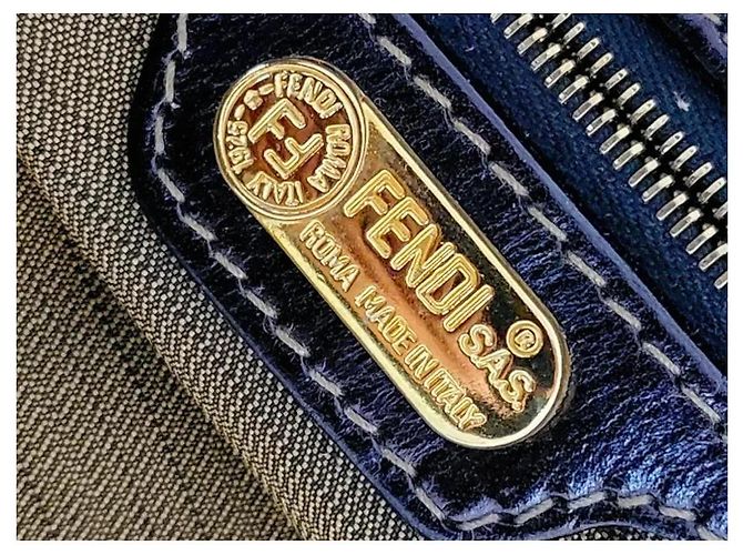Fendi Borsa a spalla incrociata Zucca Travel Marrone - vista 4