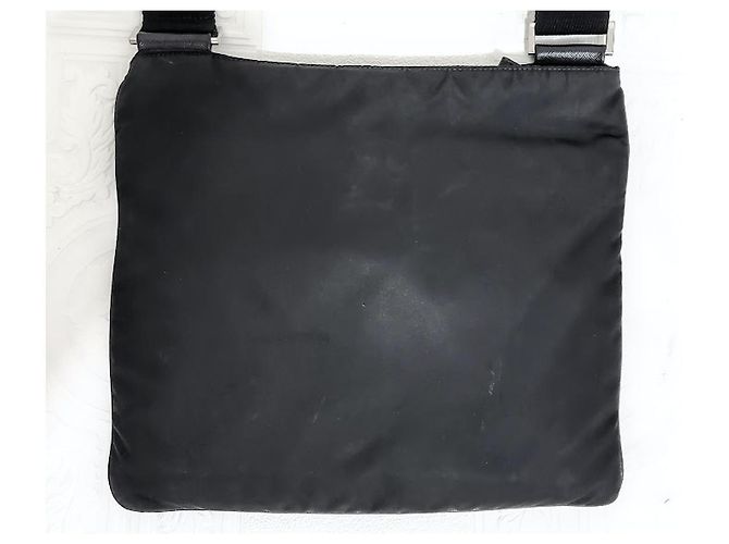Borsa messenger Prada in nylon e pelle Saffiano nera Nero - vista 13