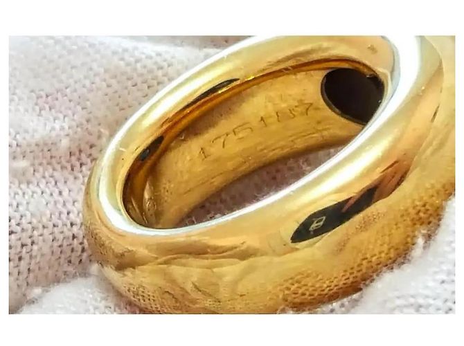 Chaumet 18k Gelbgold Dome-Ring mit blauem Saphir-Cabochon Golden - Ansicht 5