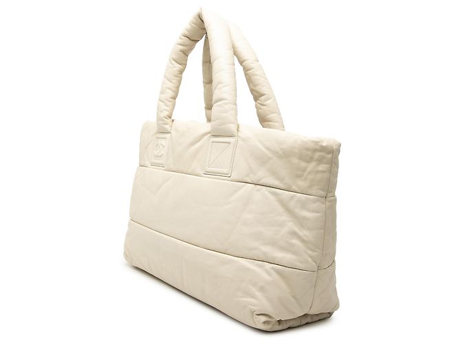 Chanel Gran Tote Coco Cocoon de Cordero Blanco Crudo - vista 2