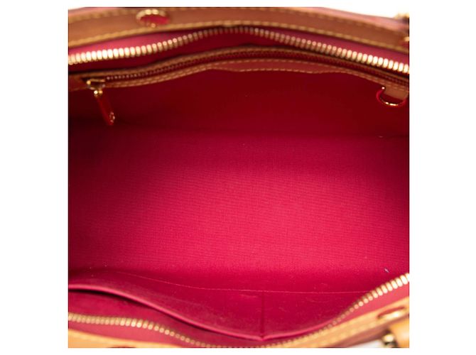 Louis Vuitton Rosso Monogram Vernis Brea MM - vista 4