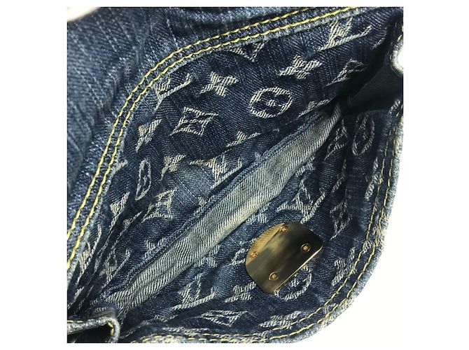 Bum bag in denim Monogram Louis Vuitton Blu Monogramma - vista 17