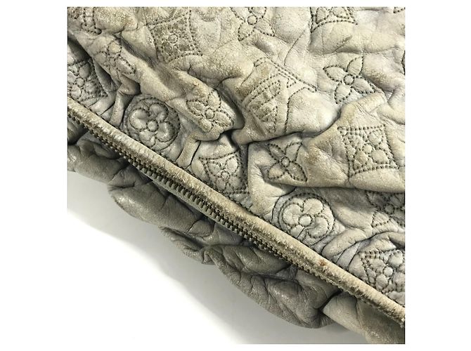 Borsa a Spalla Nimbus PM Monogram Olympe Louis Vuitton Marrone Crudo - vista 13