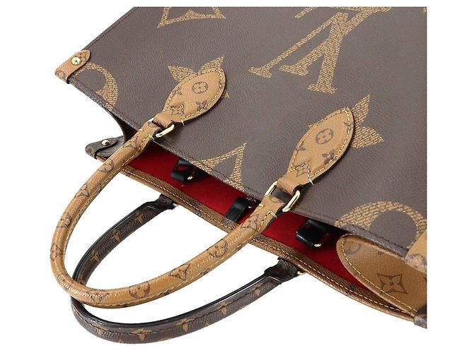 Borsa Onthego MM Monogramma Gigante Louis Vuitton - vista 6