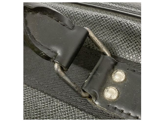 Borsa Boston Taiga Satellite 53 Louis Vuitton in Ardoise Grigio - vista 11