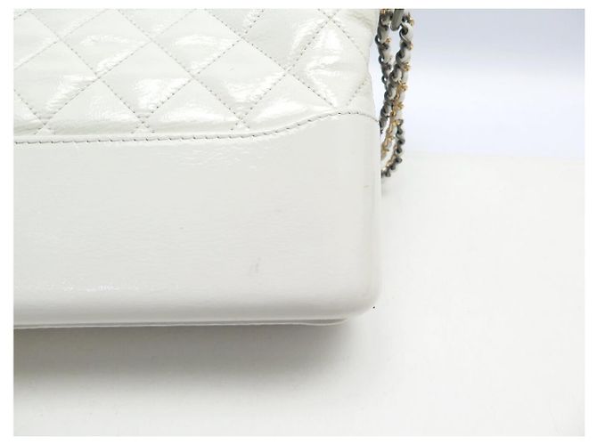BORSA CHANEL GABRIELLE GM IN PELLE QUILTED BIANCA CON TRACOLLA Bianco - vista 15