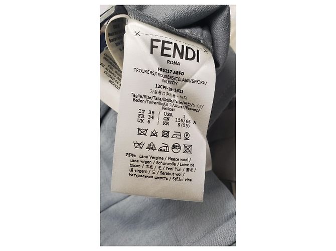 Fendi Gerade Bein Hose aus hellblauer Wolle - Ansicht 9