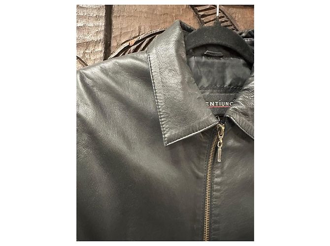 Autre Marque Schwarze Lederjacke mit Reißverschluss - Ansicht 4