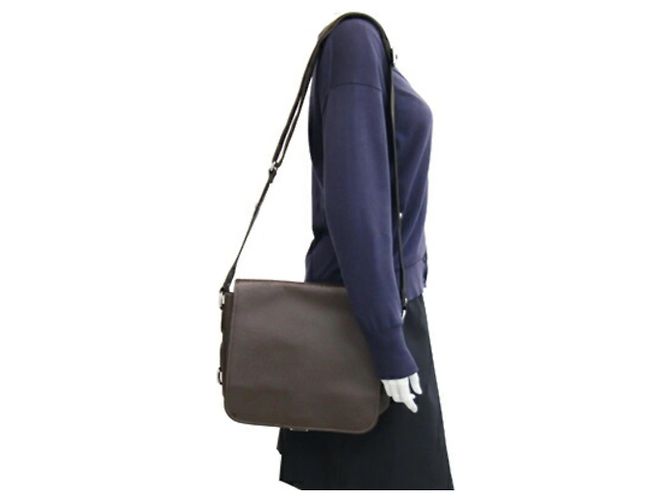 Borsa a Spalla Andrei Taiga Louis Vuitton Marrone - vista 10