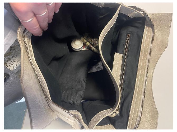Balenciaga Velo Ledertasche Grau - Ansicht 8