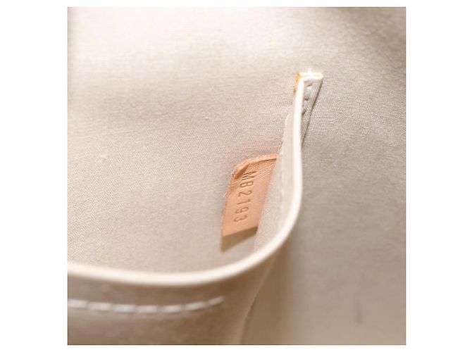 Louis Vuitton Alma Handtasche Monogram Vernis PM Beige - Ansicht 7