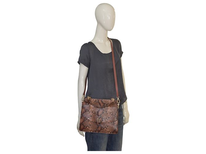 Autre Marque Alviero Martini 1ª Classe Python Print Lederhandtasche / Umhängetasche Braun Goldene Hardware - Ansicht 14