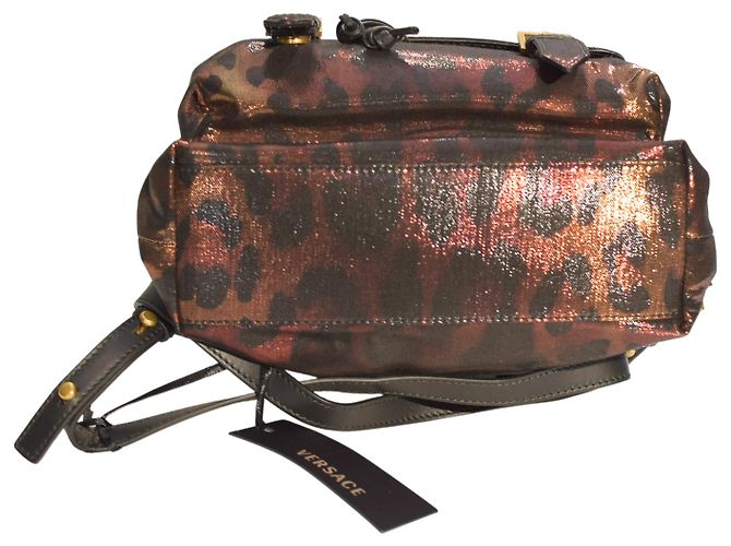 Zaino in pelle metallica con stampa leopardata Virtus di Gianni Versace con logo V barocco dorato Multicolore - vista 6