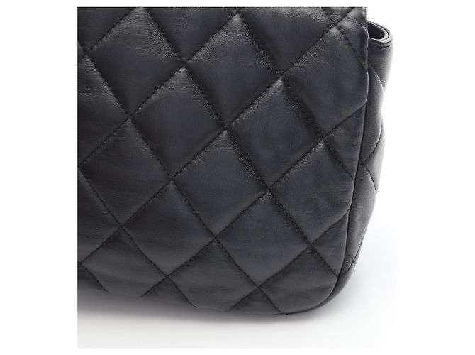 Borsa a Spalla in Pelle di Agnello Nera Matelassé Chanel Nero - vista 6