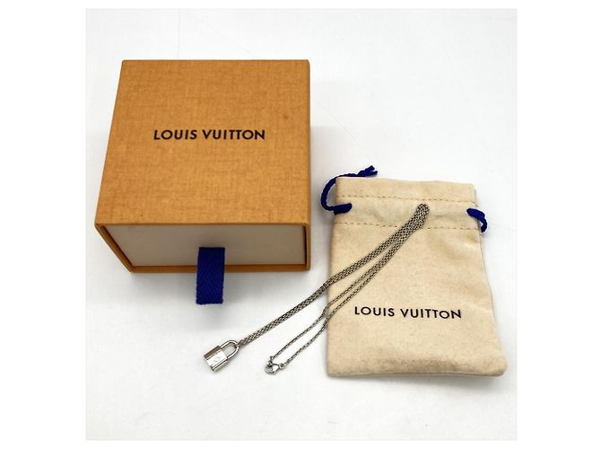 Collar Silver Lockit Louis Vuitton - vista 9