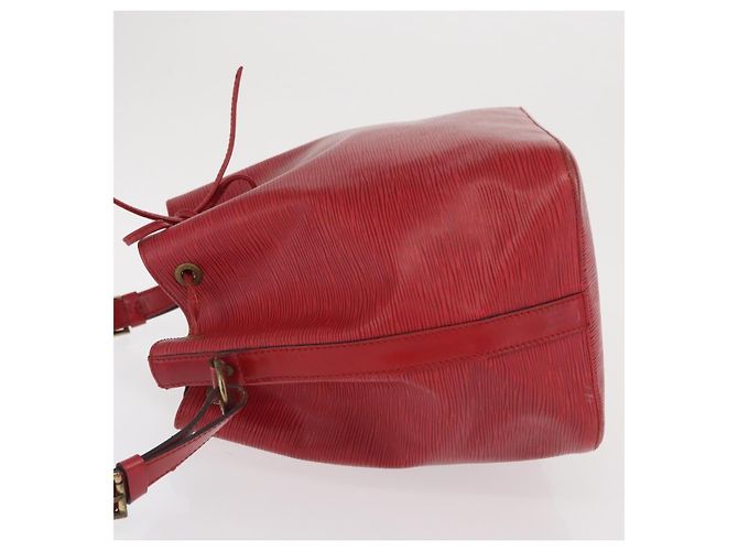 Noe Borsa Petit Noé in pelle Epi media Louis Vuitton Rosso - vista 4