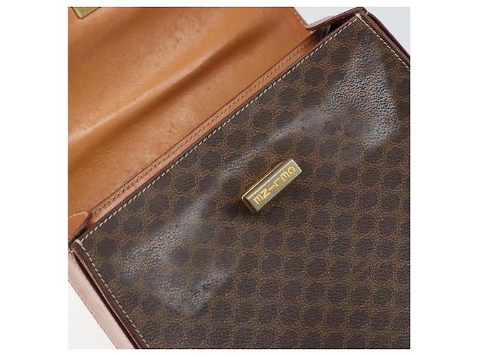 Céline CELINE Macadam Canvas Handtasche aus PVC-Leder in Braun und Gold Auth 172055 Golden - Ansicht 17