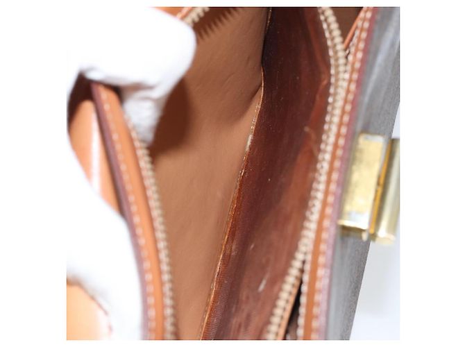 Céline CELINE Macadam Canvas Handtasche aus PVC-Leder in Braun und Gold Auth 172055 Golden - Ansicht 23
