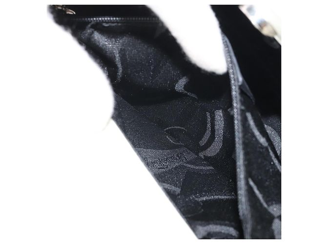 Borsa a Spalla Vala in Pelle Bianca e Argento di Salvatore Ferragamo Auth BA10620 Bianco - vista 21