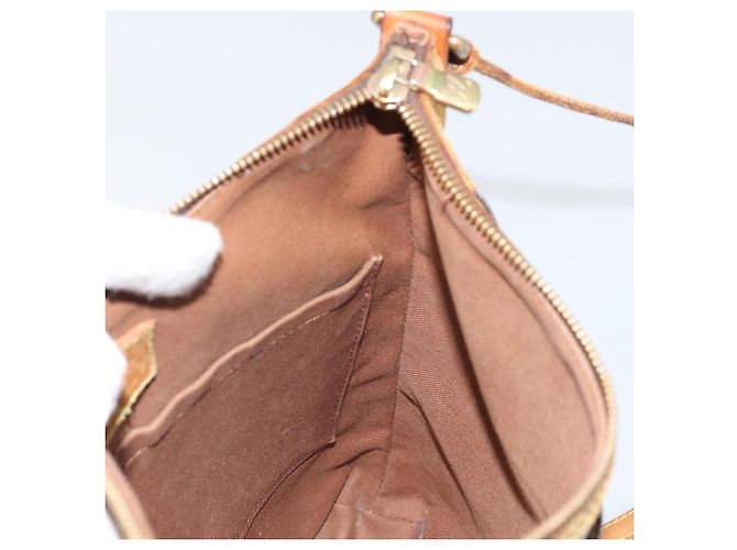 LOUIS VUITTON Monogram Odeon PM Shoulder Bag M56390 LV Auth hk3451 - view 17