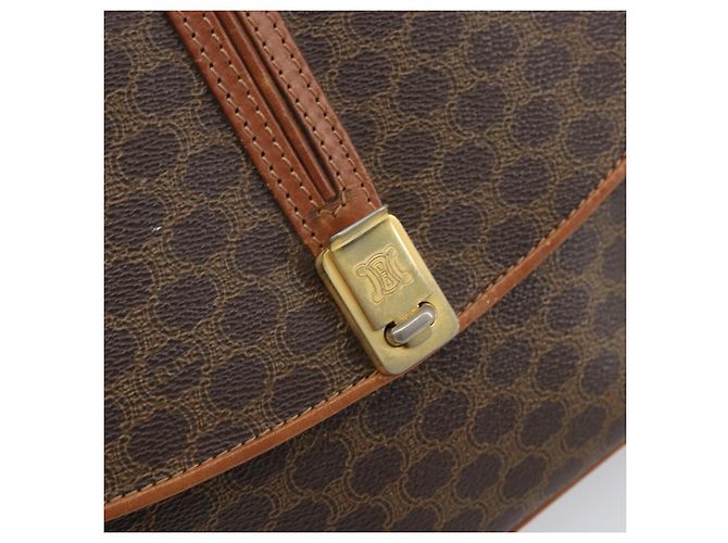 Céline Borsa a Spalla in Tela Macadam CELINE in Pelle PVC Marrone Oro Auth 172001 D'oro - vista 14