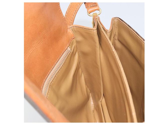 Céline Borsa a Spalla in Tela Macadam CELINE in Pelle PVC Marrone Oro Auth 172001 D'oro - vista 18